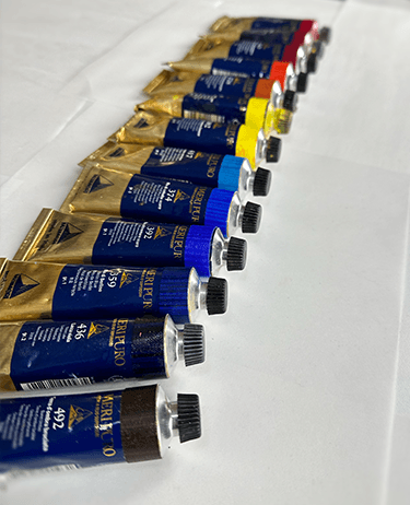 Some of the many paint brands discussed in the Great Book of Color 4