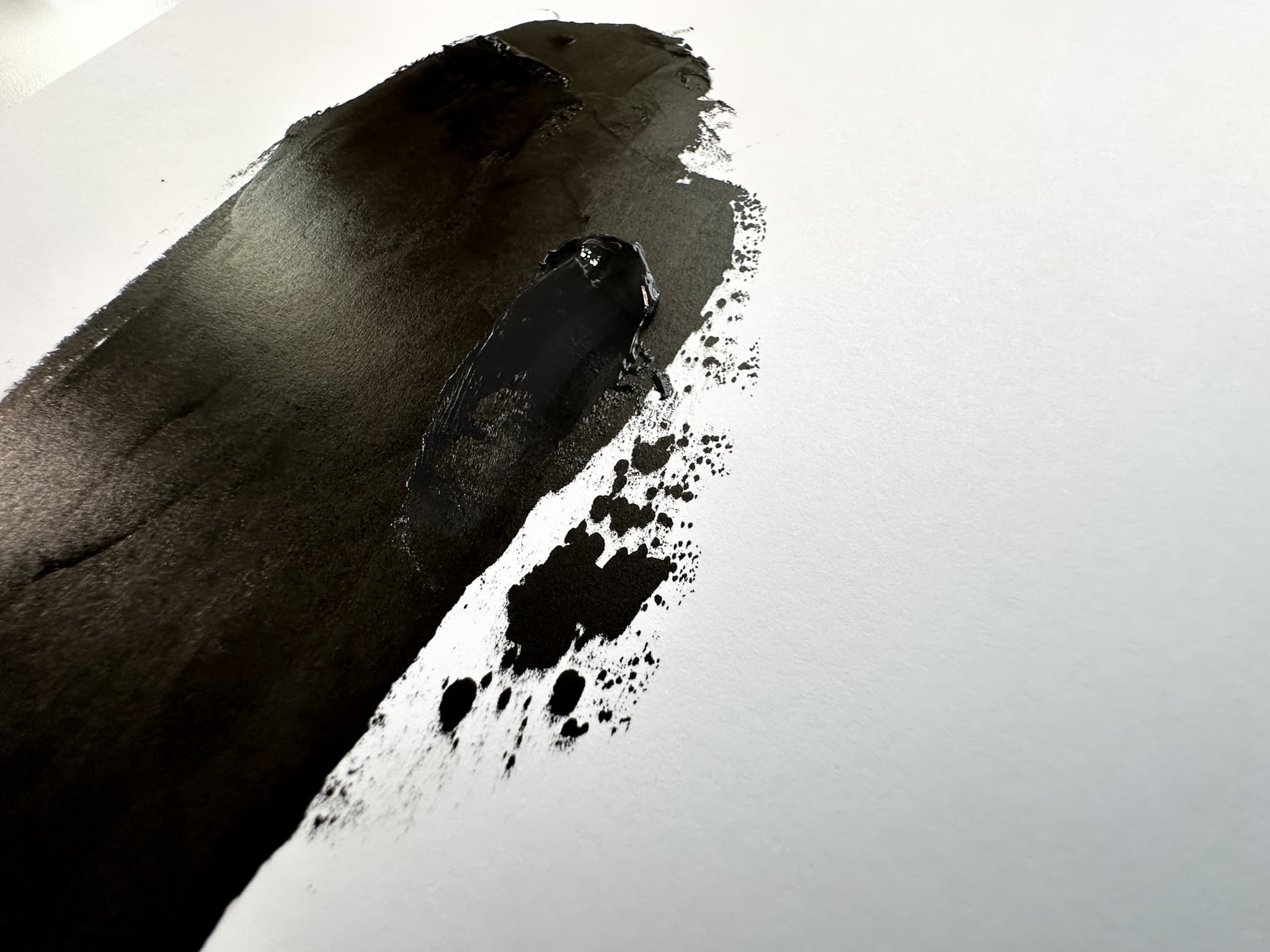 A thin application of PBk7 showing strong opacity