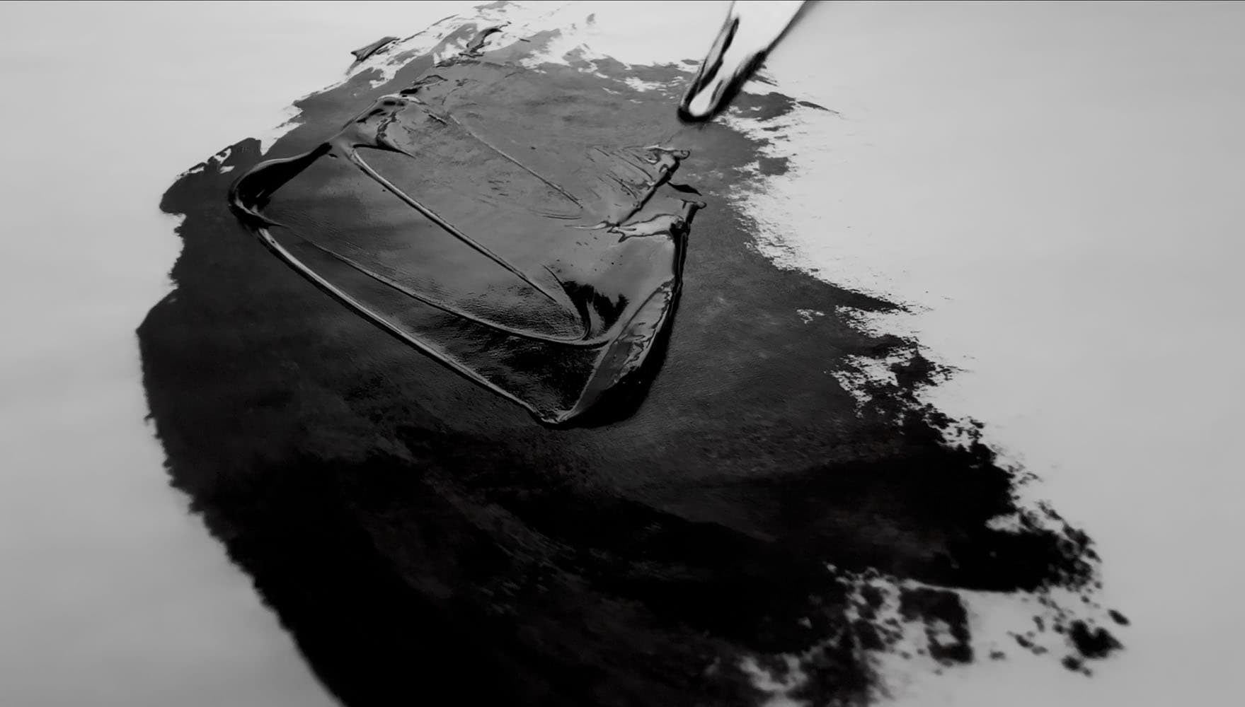 A dollop of Michael Harding Ivory Black in oil pigment, made with Bone Black PBk9 pigment