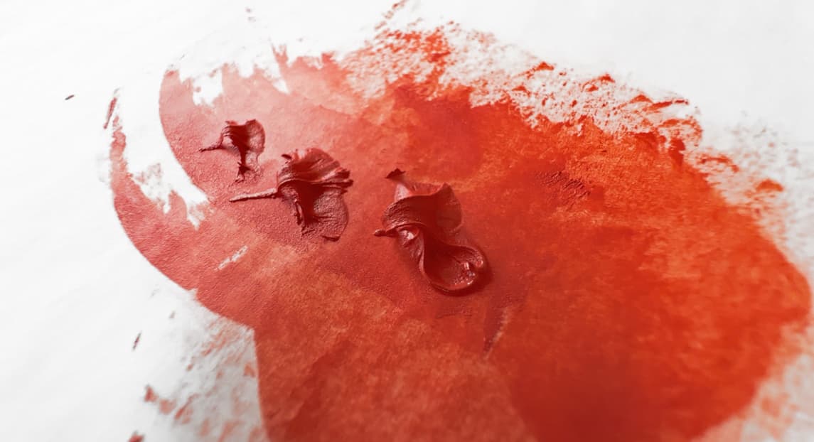 Brick red oil paint made of cinnabar