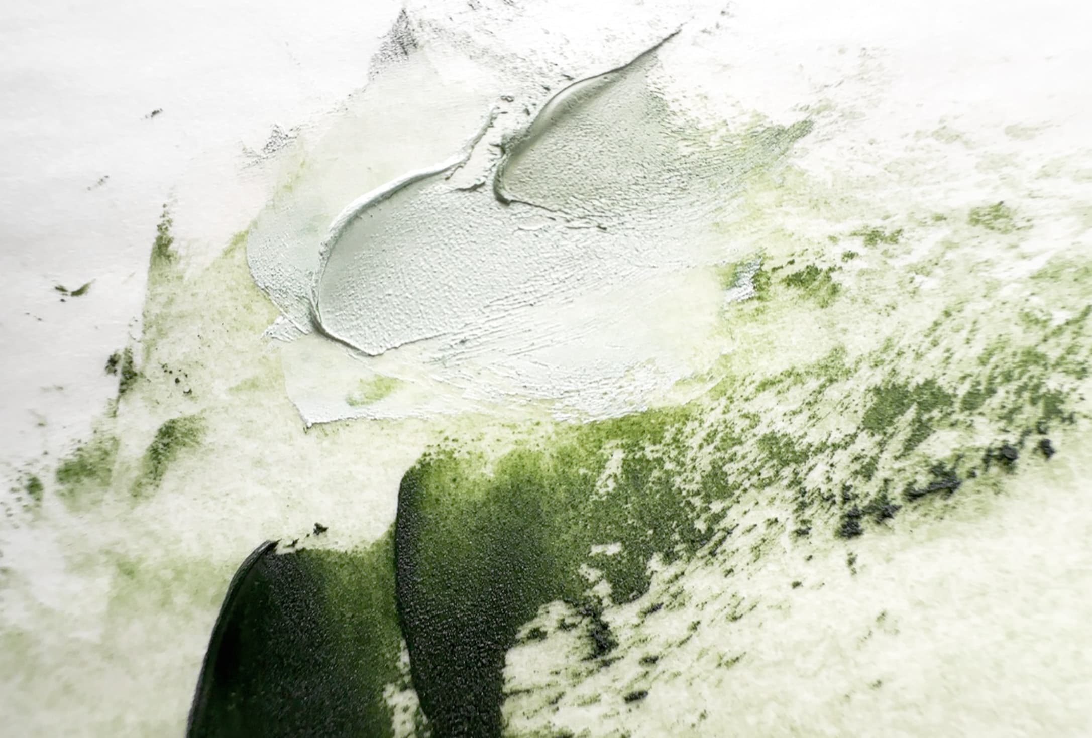 Daubs of Volkonskoite at full strength and in two tints with white. Both tints are quite pale